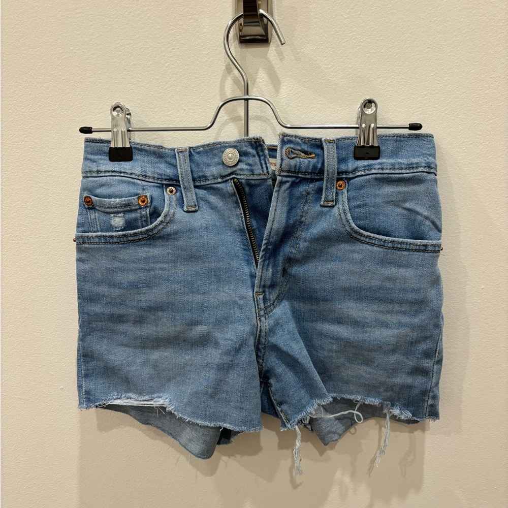 Levi’s high rise shorts
